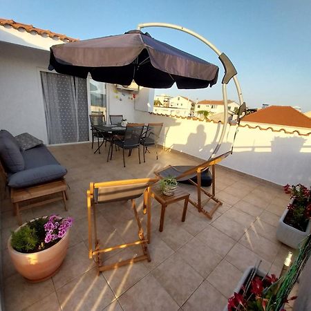 Apartments Jolic Vodice Exterior photo