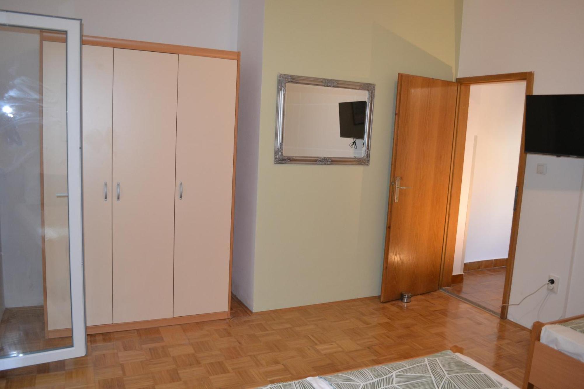 Apartments Jolic Vodice Exterior photo